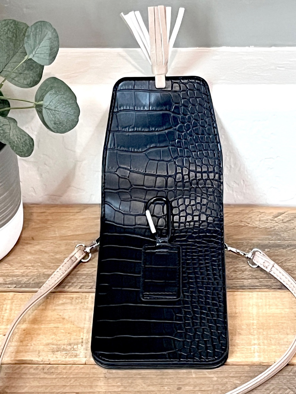 K. Carroll Black Croc Embossed Phone Crossbody Pouch Wallet - Picture 5 of 9
